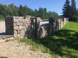 Orr Roadside Parking Area, back of the wall