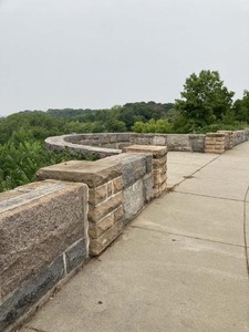 Burns Avenue Overlook, stone wall